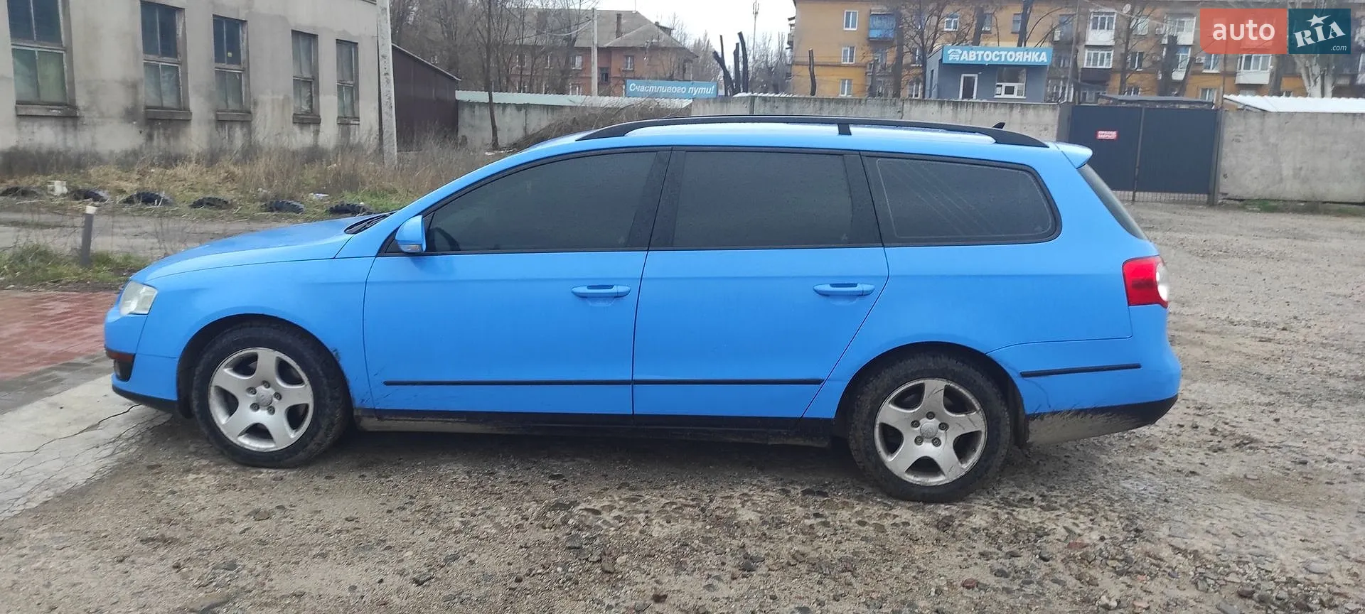 2010 Volkswagen Passat - мініатюра 3