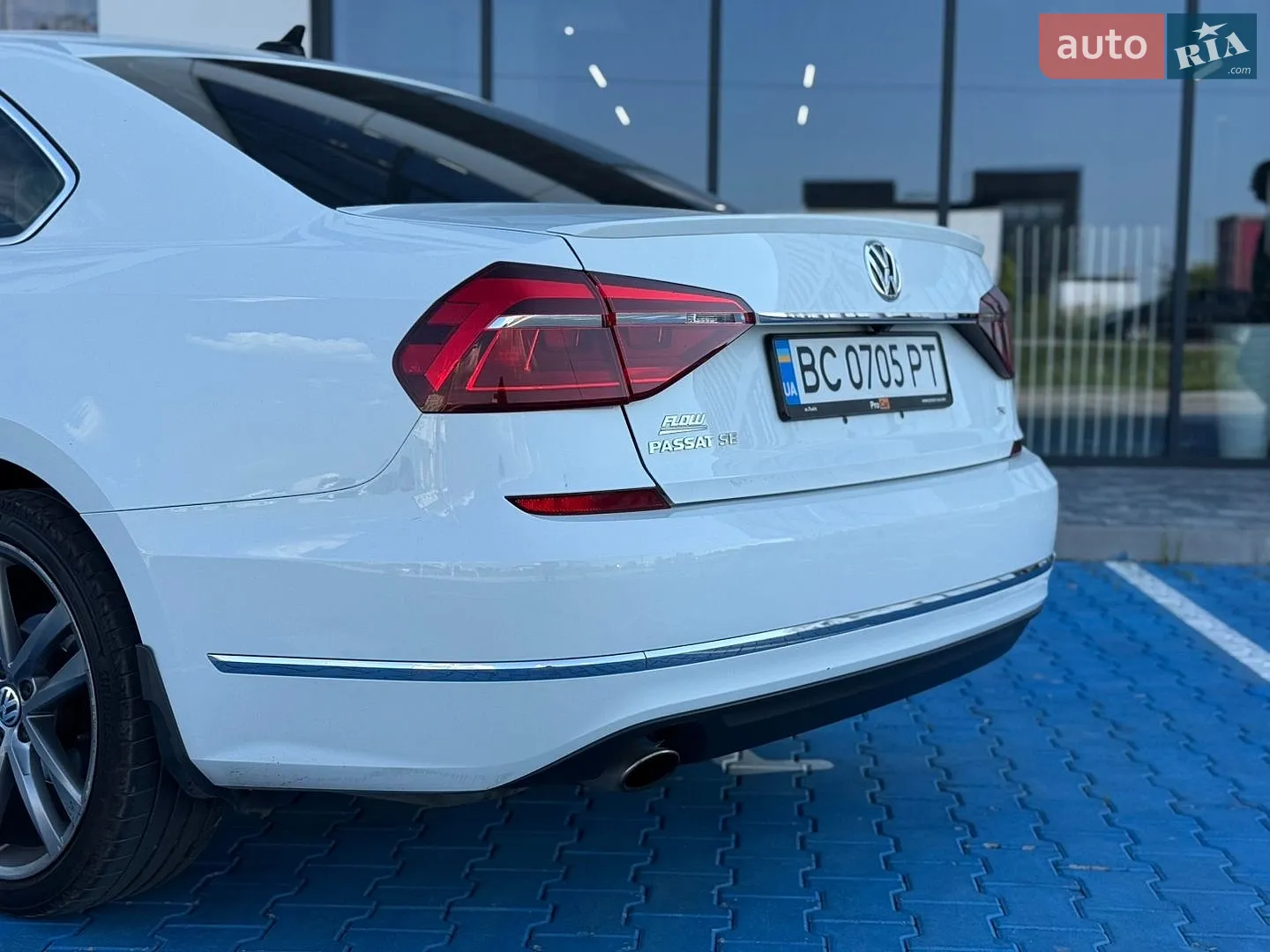 2017 Volkswagen Passat - мініатюра 6