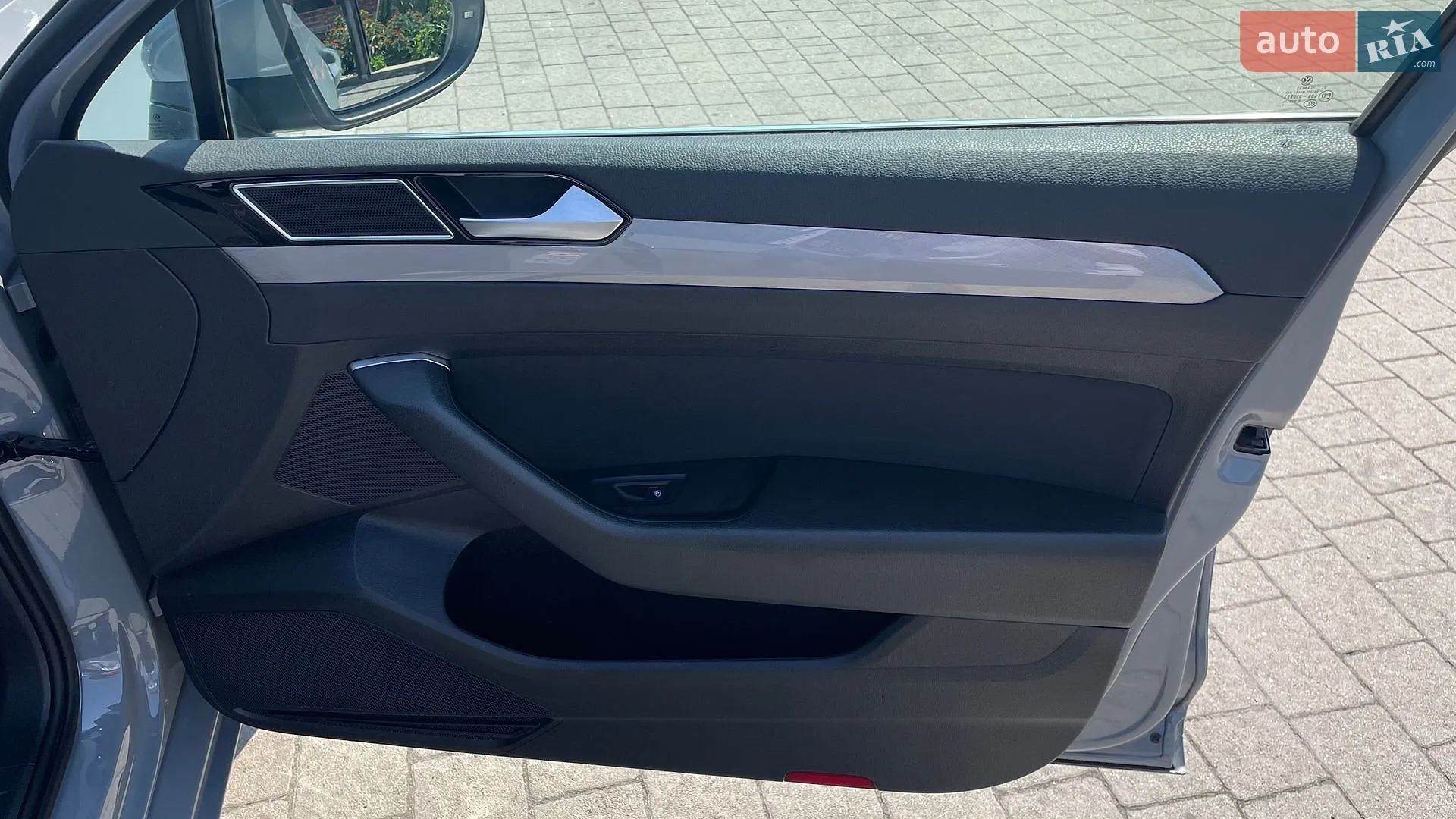 2021 Volkswagen Passat - мініатюра 21