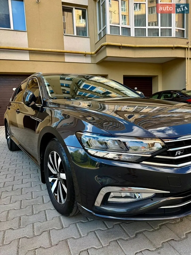 2021 Volkswagen Passat - мініатюра 13