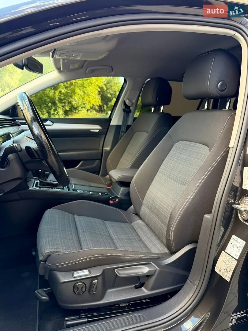 2021 Volkswagen Passat - мініатюра 38