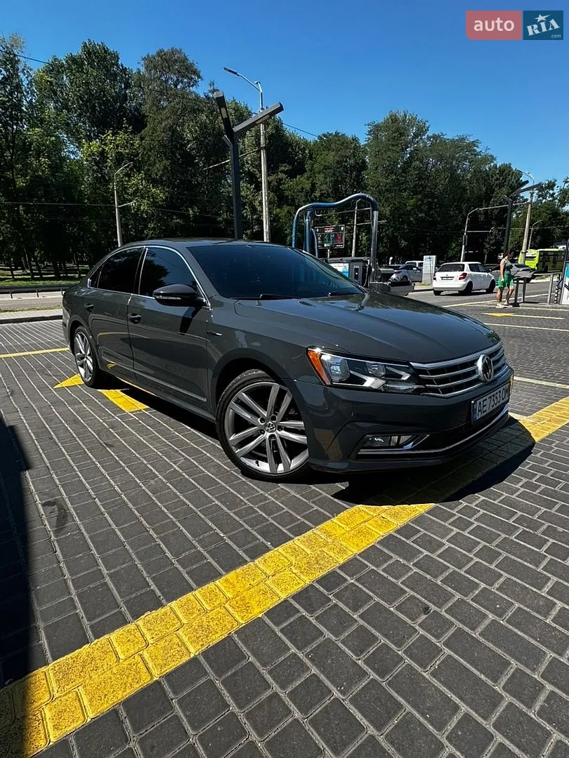 2017 Volkswagen Passat - мініатюра 4