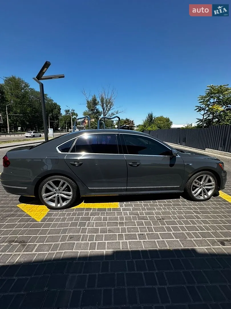 2017 Volkswagen Passat - мініатюра 13