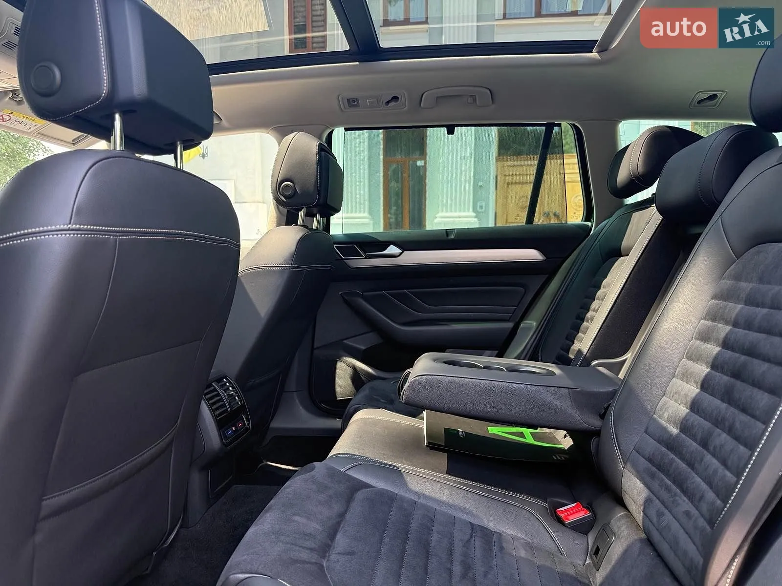 2019 Volkswagen Passat - мініатюра 16