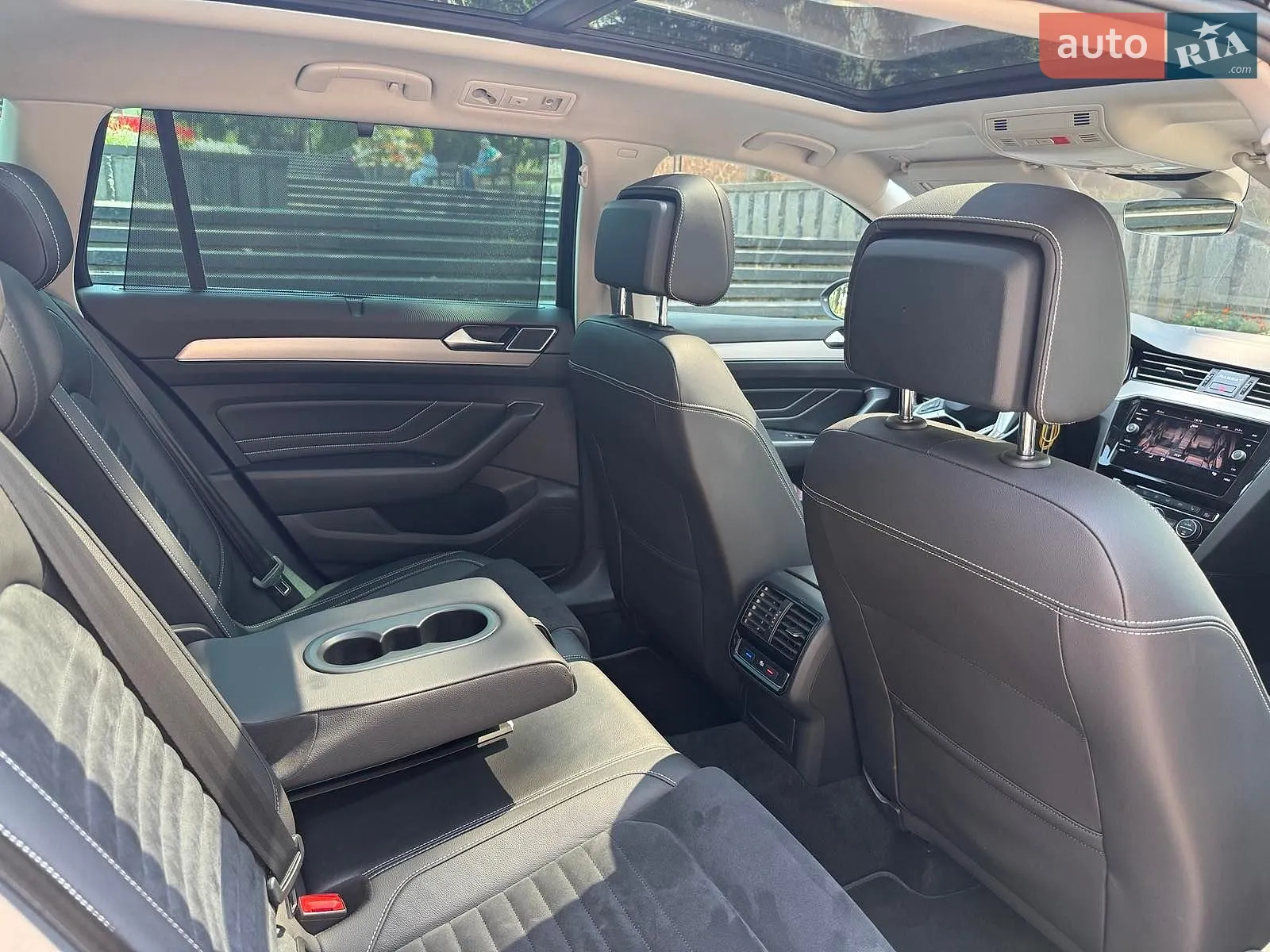 2019 Volkswagen Passat - мініатюра 18