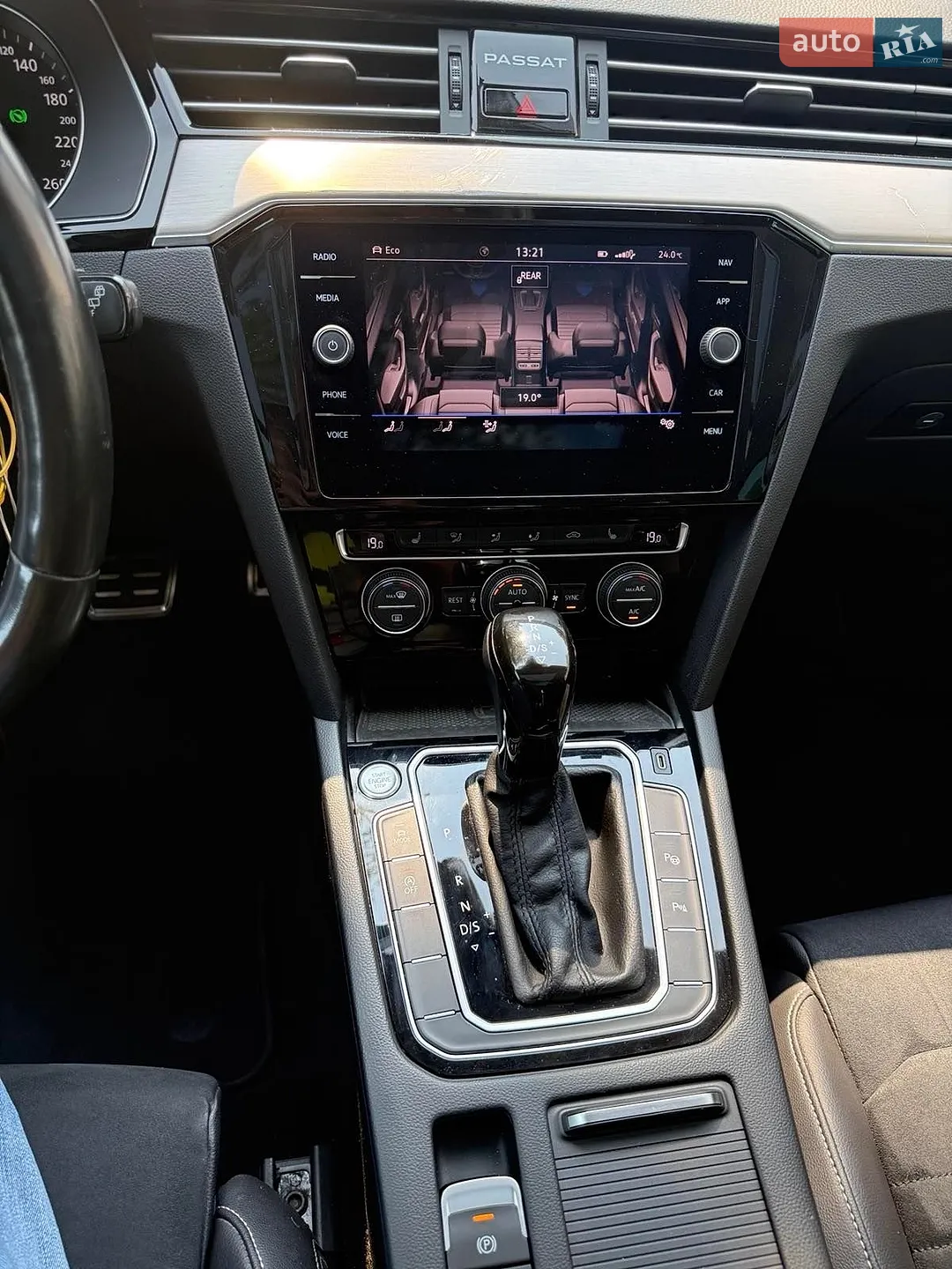 2019 Volkswagen Passat - мініатюра 27