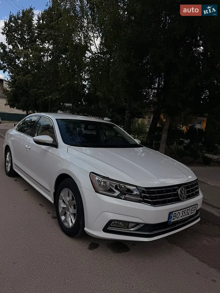 2016 Volkswagen Passat - мініатюра 39
