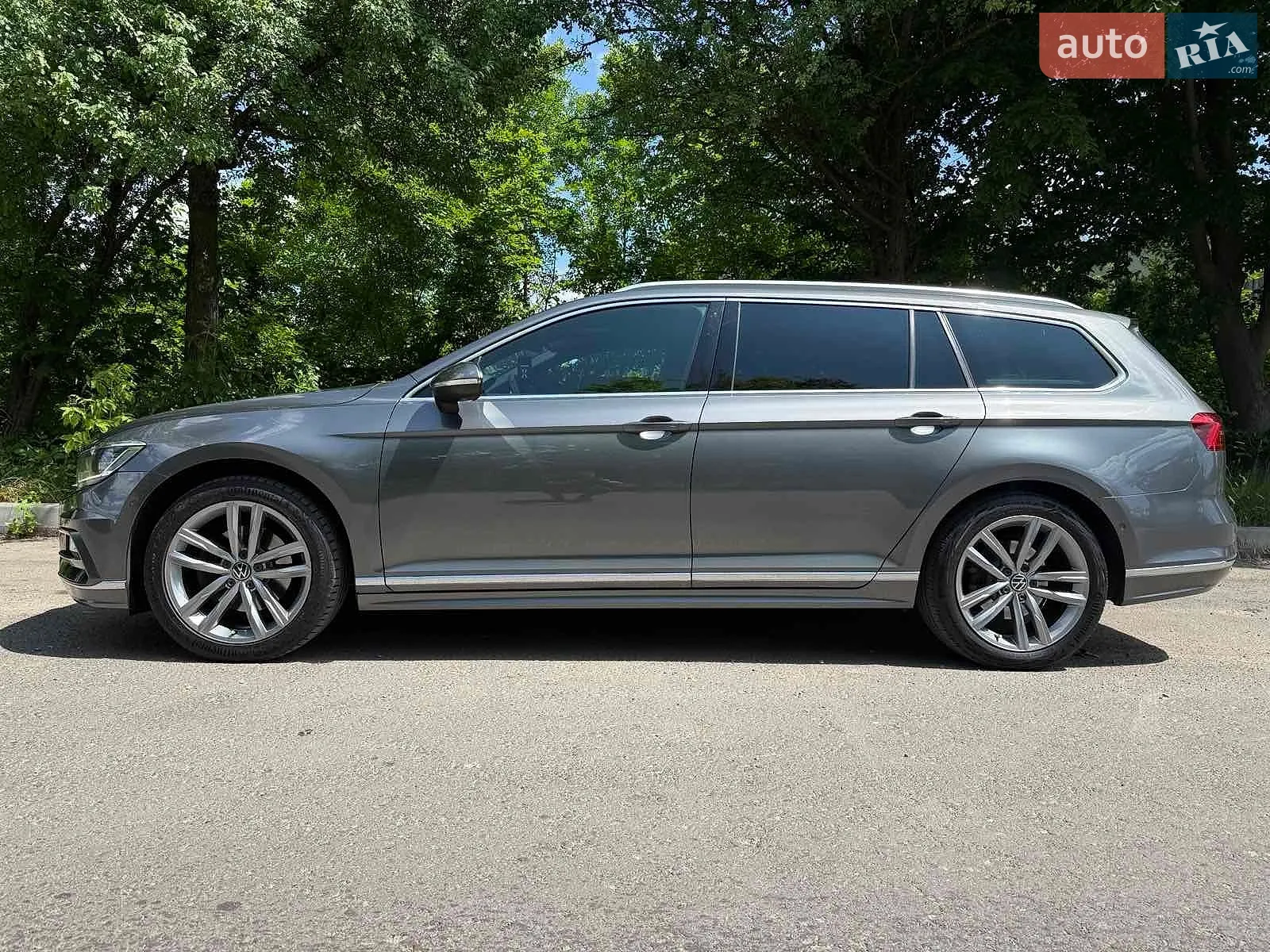 2017 Volkswagen Passat - мініатюра 2