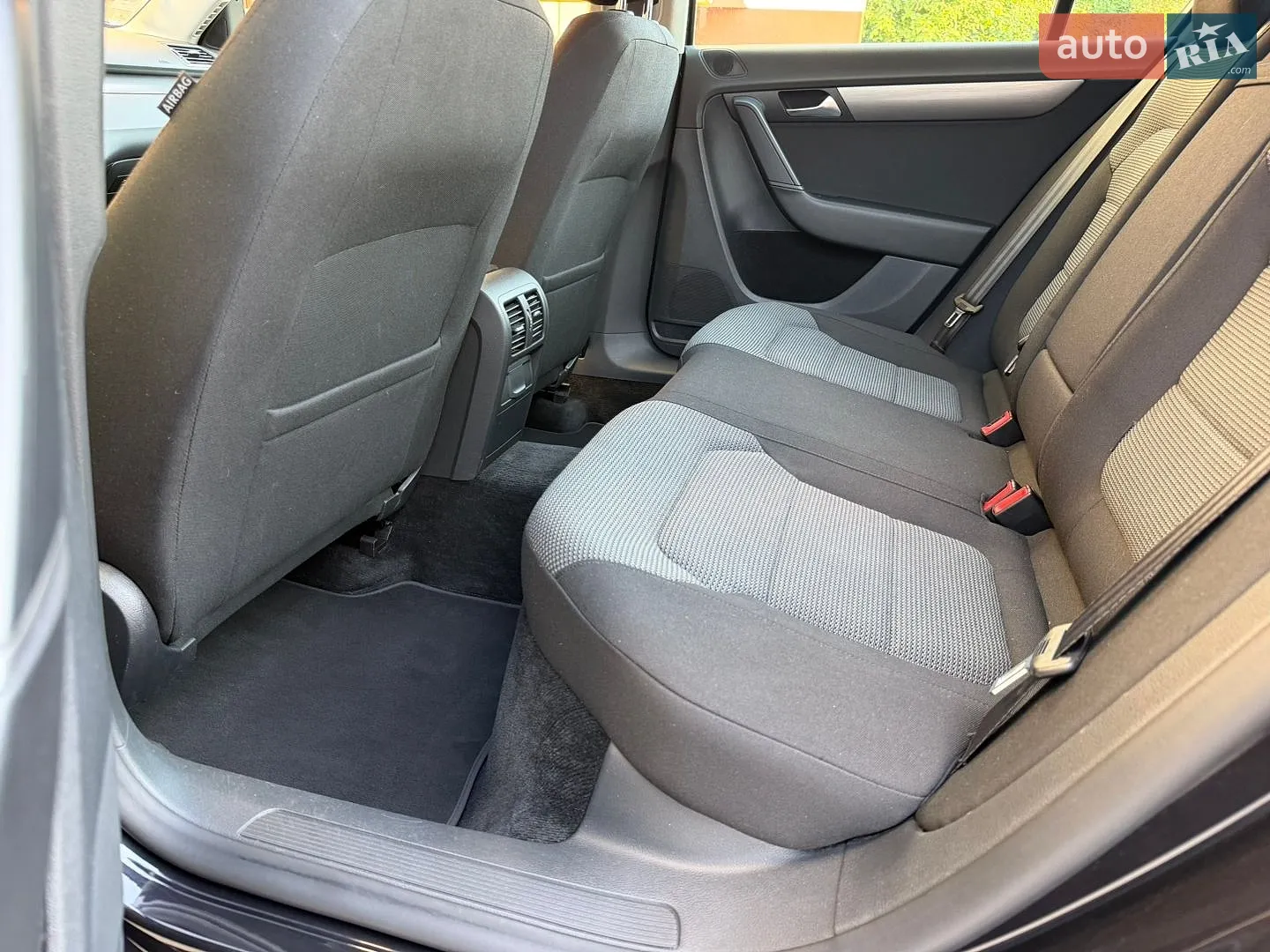 2012 Volkswagen Passat - мініатюра 34