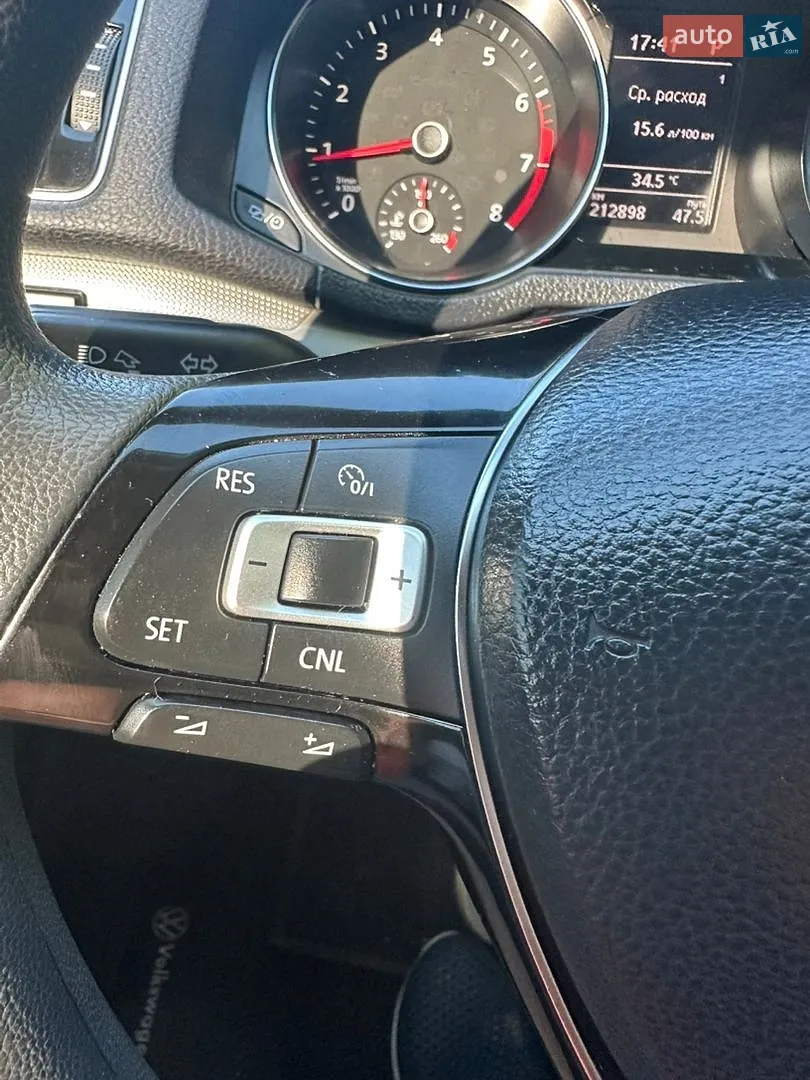 2016 Volkswagen Passat - мініатюра 11