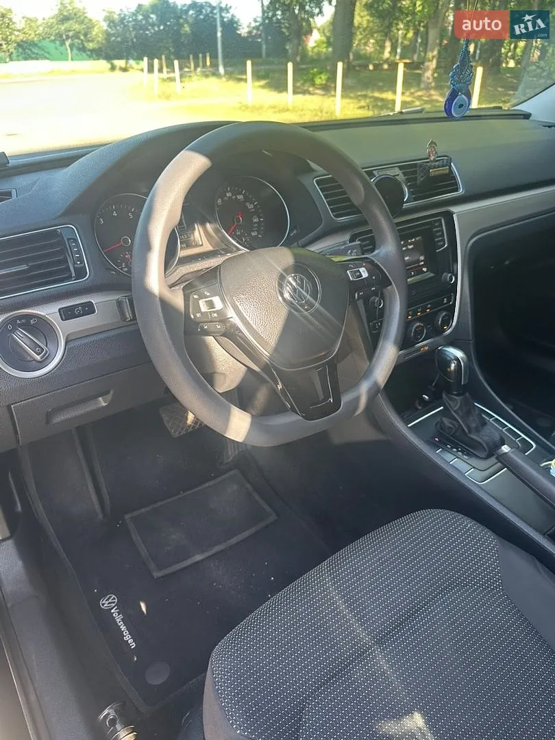 2016 Volkswagen Passat - мініатюра 37