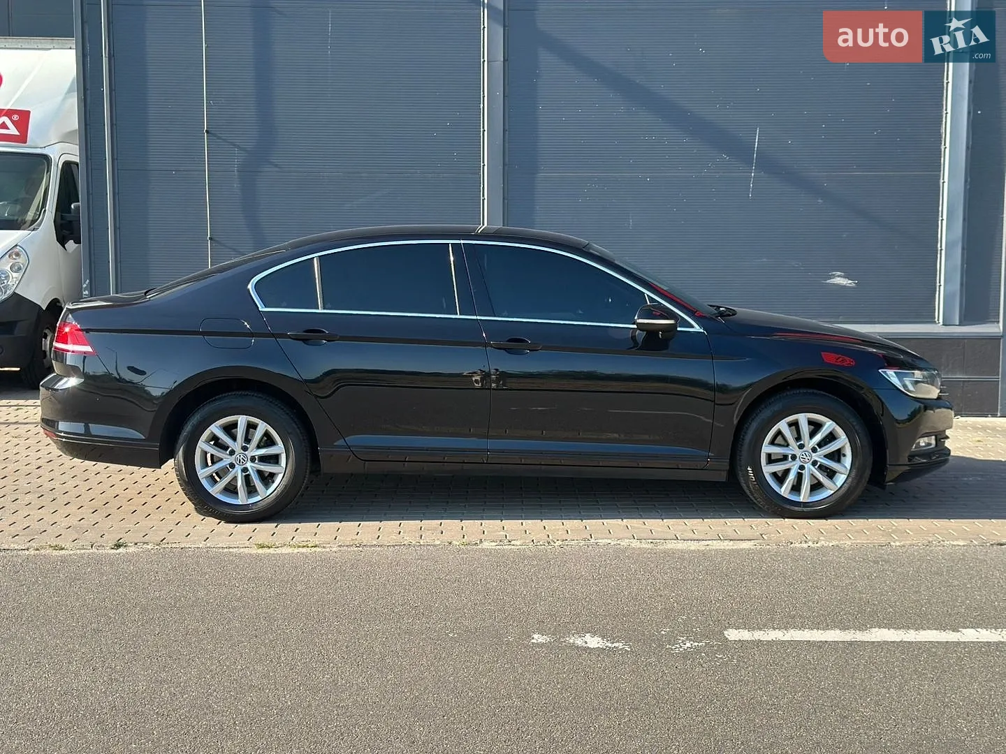 2017 Volkswagen Passat - мініатюра 8