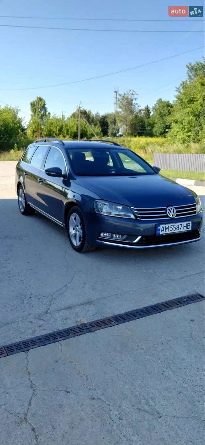 2014 Volkswagen Passat - мініатюра 2