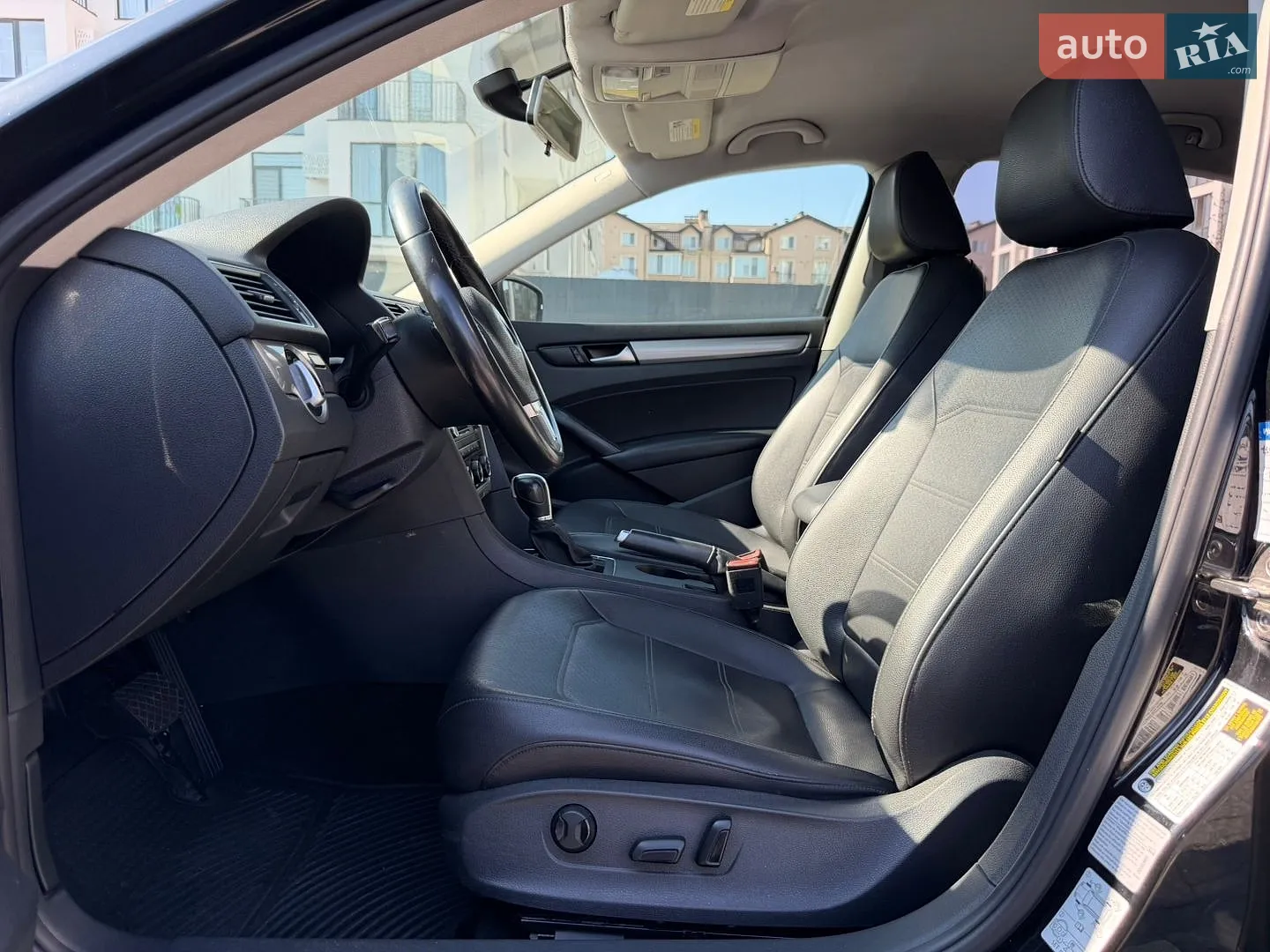 2015 Volkswagen Passat - мініатюра 21