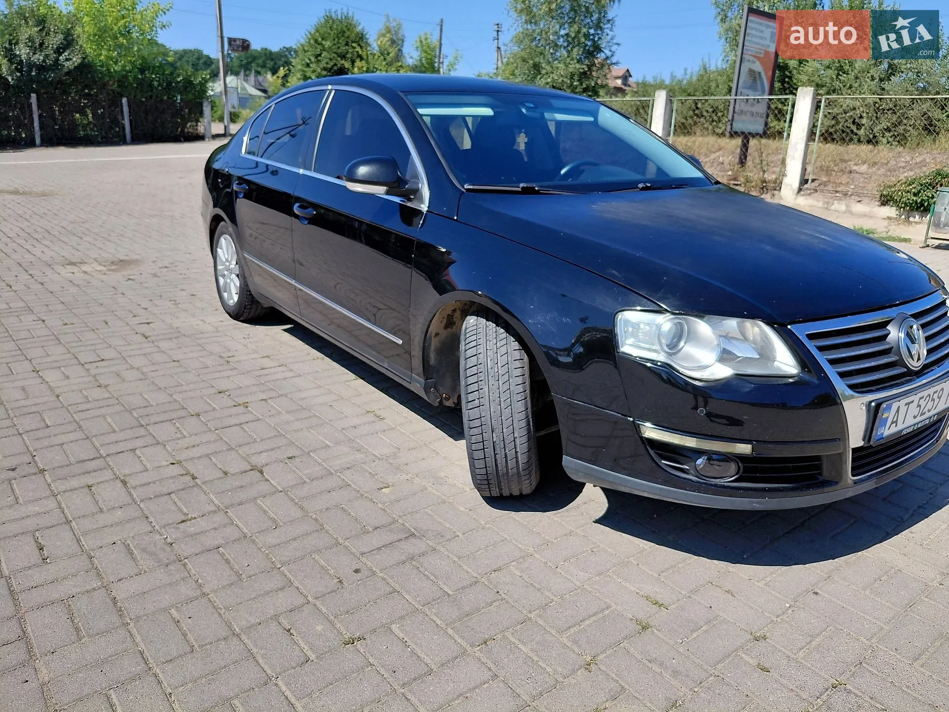 2010 Volkswagen Passat - мініатюра 4
