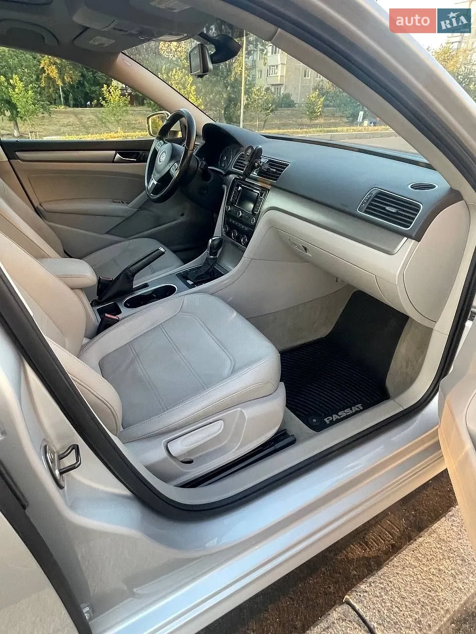 2013 Volkswagen Passat - мініатюра 11