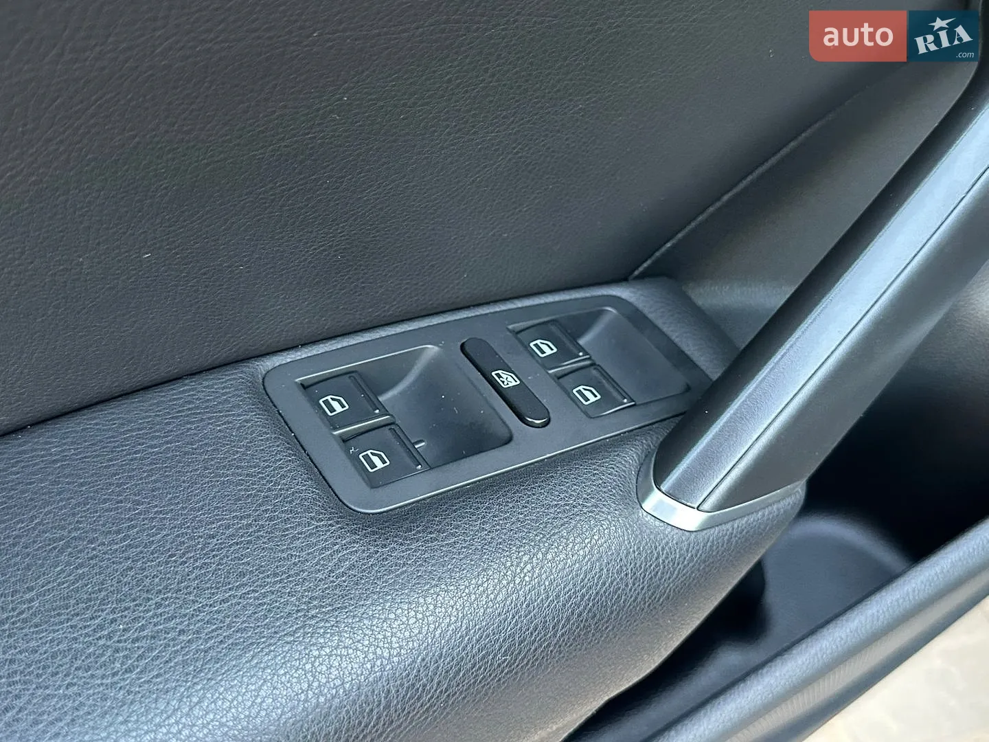 2018 Volkswagen Passat - мініатюра 37