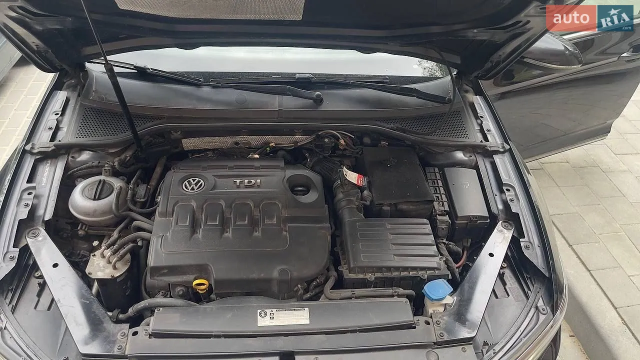 2016 Volkswagen Passat - мініатюра 4