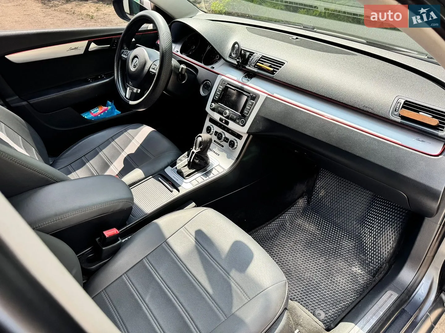 2014 Volkswagen Passat - мініатюра 44