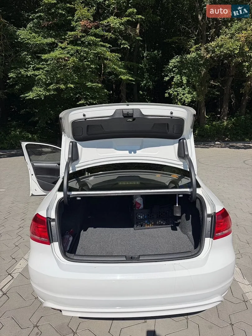 2014 Volkswagen Passat - мініатюра 19