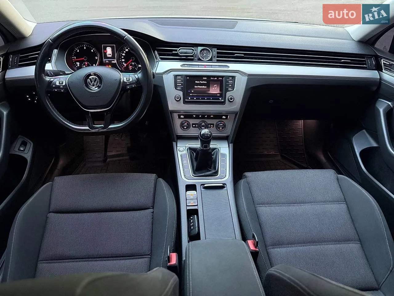 2017 Volkswagen Passat - мініатюра 24