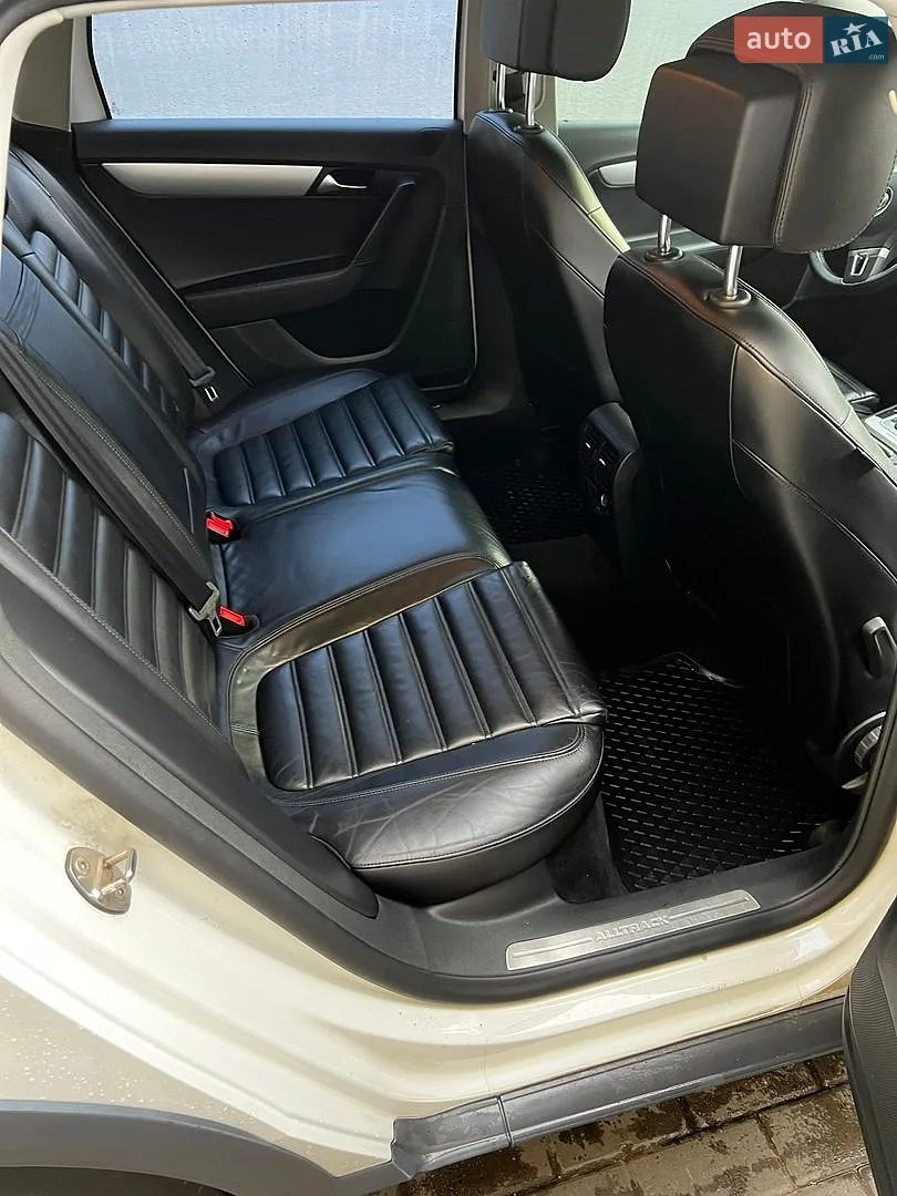2014 Volkswagen Passat - мініатюра 13