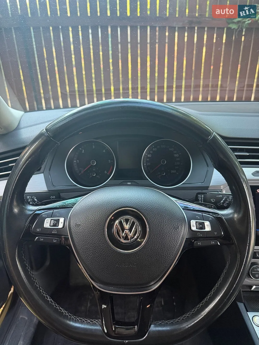 2017 Volkswagen Passat - мініатюра 19
