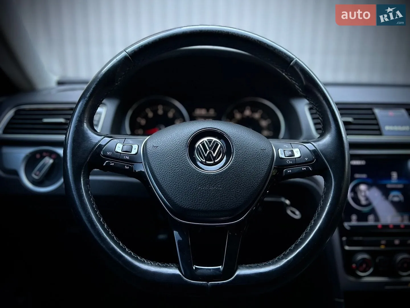 2018 Volkswagen Passat - мініатюра 11