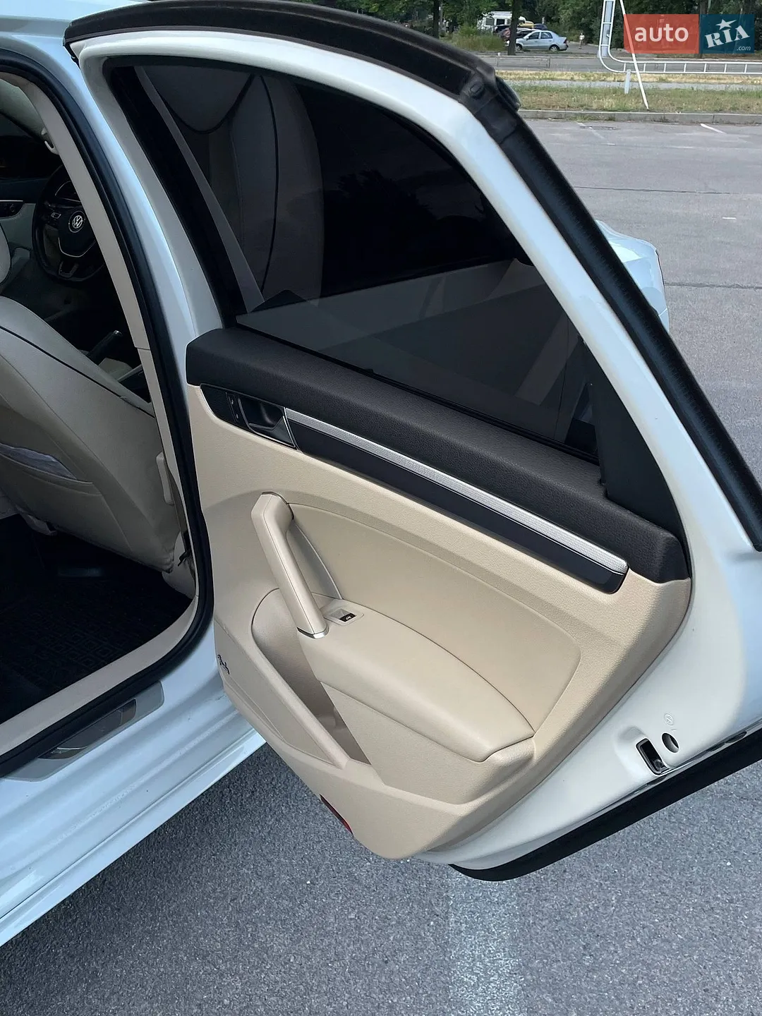2017 Volkswagen Passat - мініатюра 12