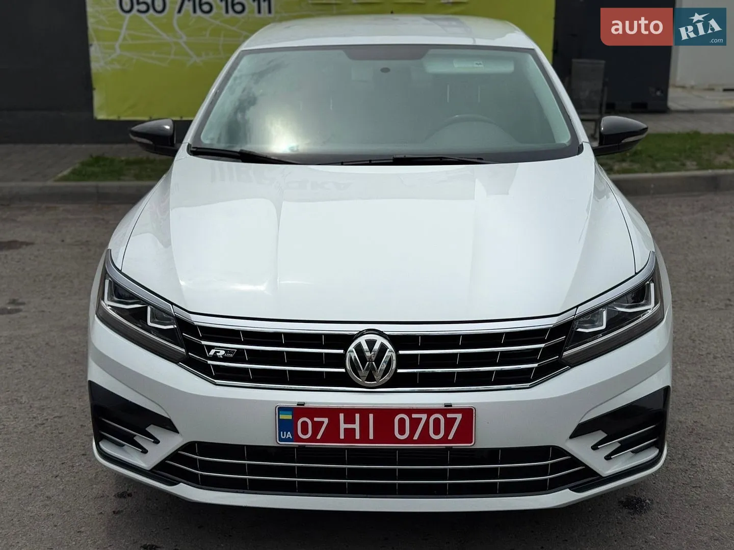 2018 Volkswagen Passat - фото 1