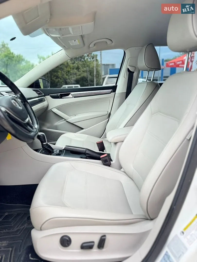2018 Volkswagen Passat - мініатюра 31
