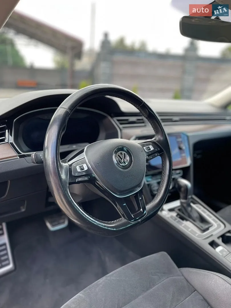 2018 Volkswagen Passat - мініатюра 11