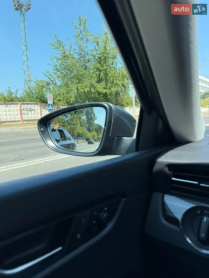 2020 Volkswagen Passat - мініатюра 47