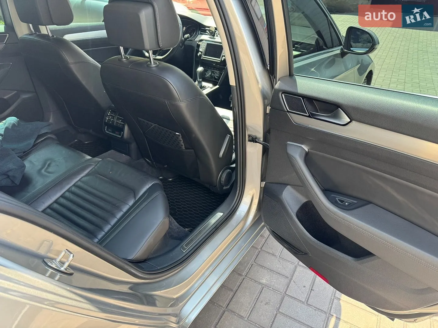 2015 Volkswagen Passat - мініатюра 13