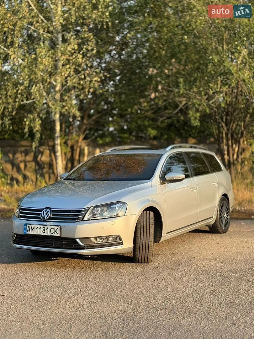2012 Volkswagen Passat - мініатюра 2