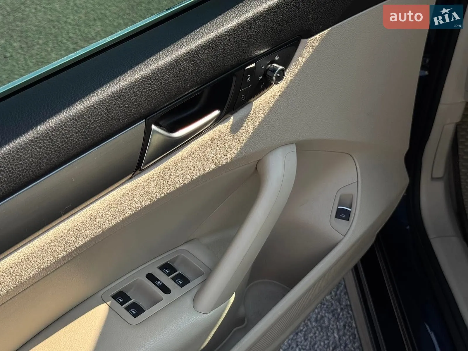 2013 Volkswagen Passat - мініатюра 13