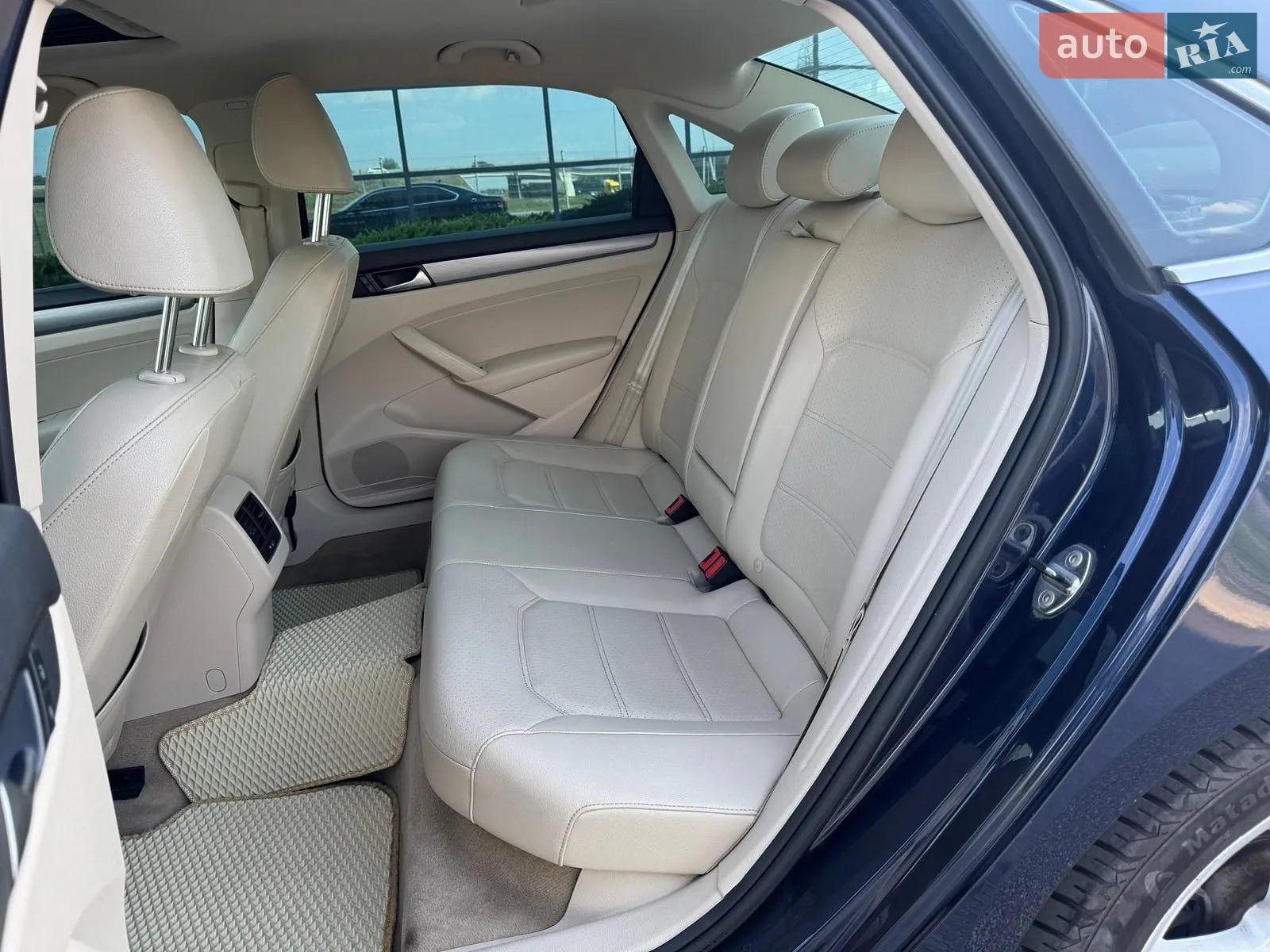 2013 Volkswagen Passat - мініатюра 19