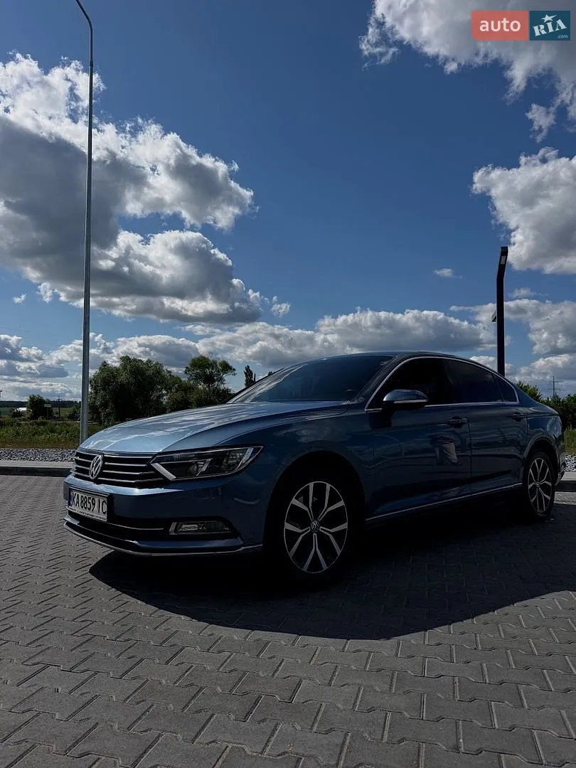 2017 Volkswagen Passat - мініатюра 3
