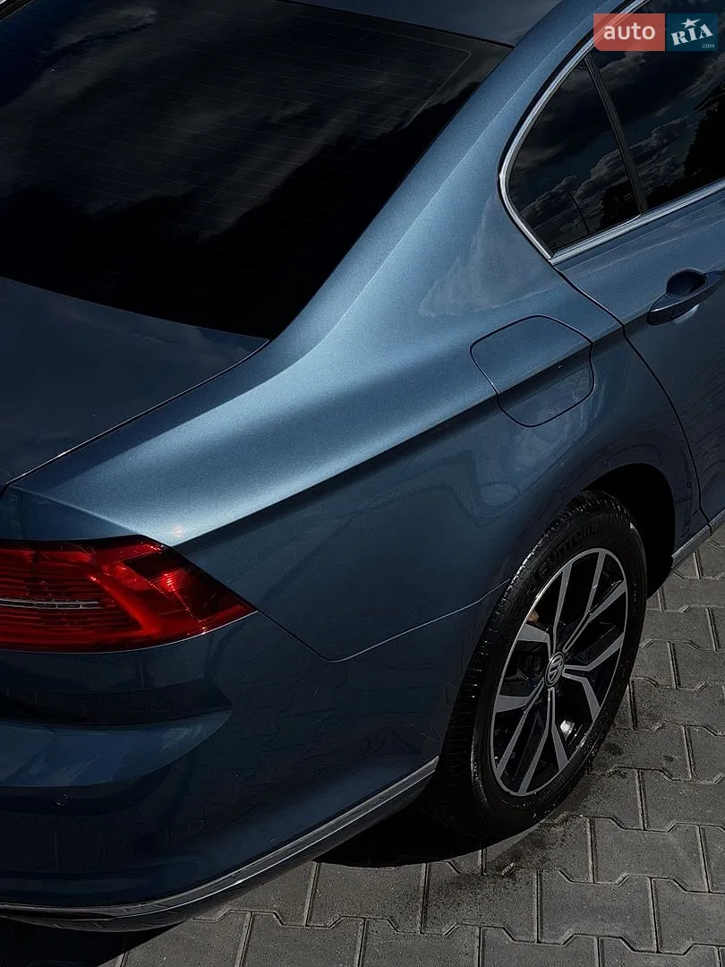 2017 Volkswagen Passat - мініатюра 6