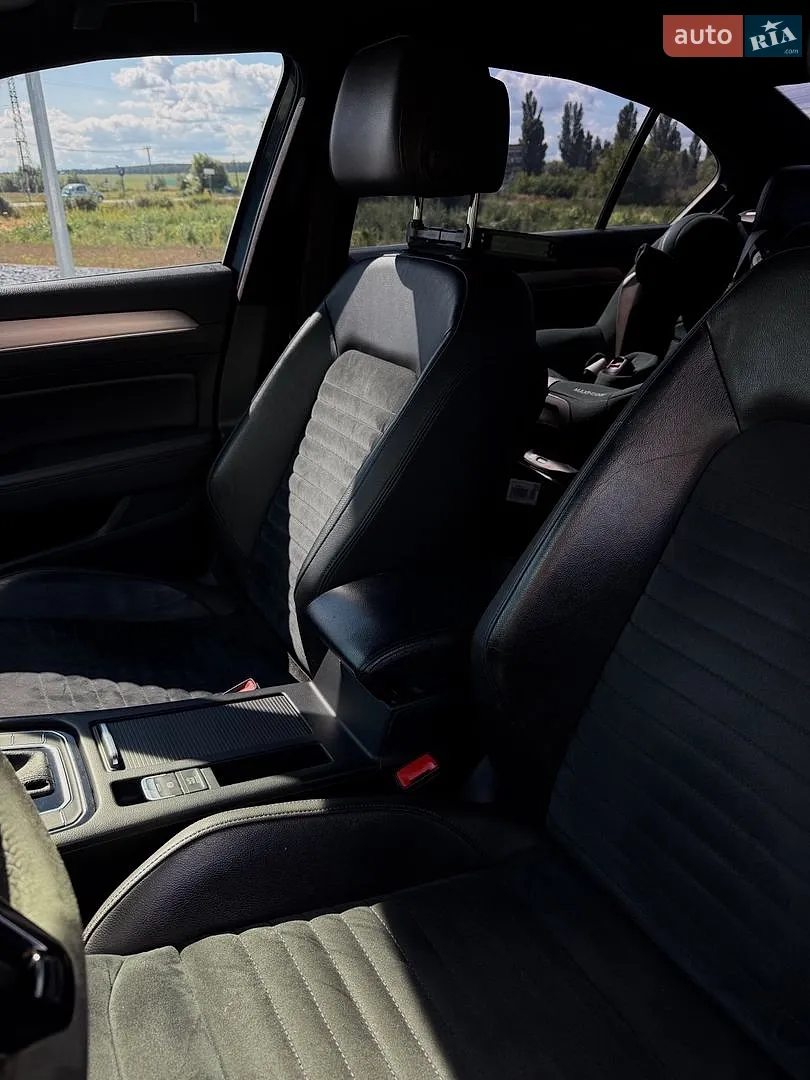 2017 Volkswagen Passat - мініатюра 12
