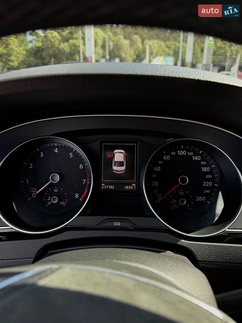 2017 Volkswagen Passat - мініатюра 17