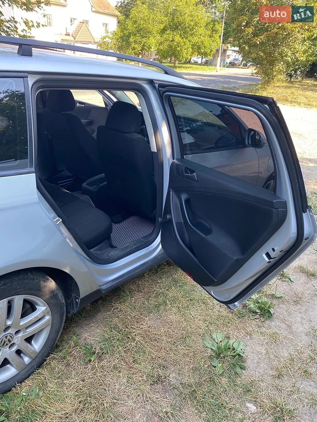 2010 Volkswagen Passat - мініатюра 7