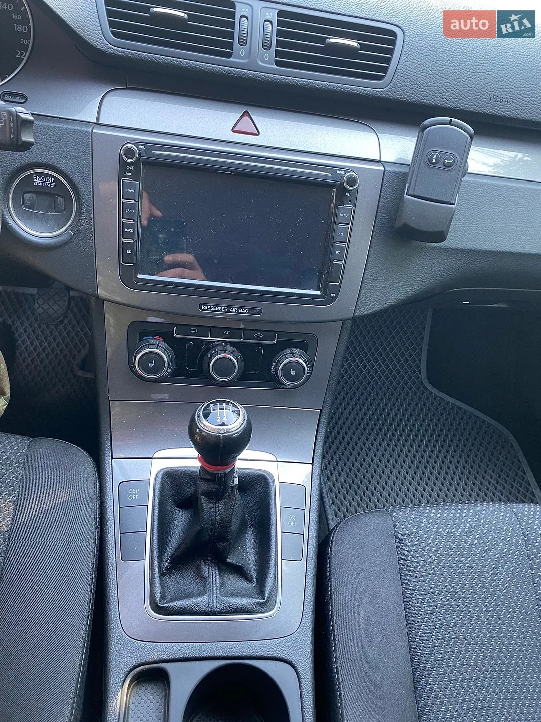 2010 Volkswagen Passat - мініатюра 9