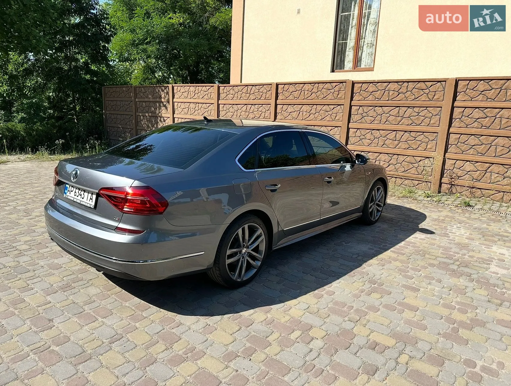 2017 Volkswagen Passat - мініатюра 10