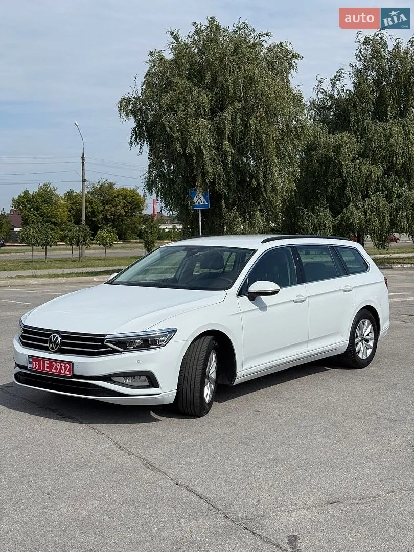 2023 Volkswagen Passat - мініатюра 2