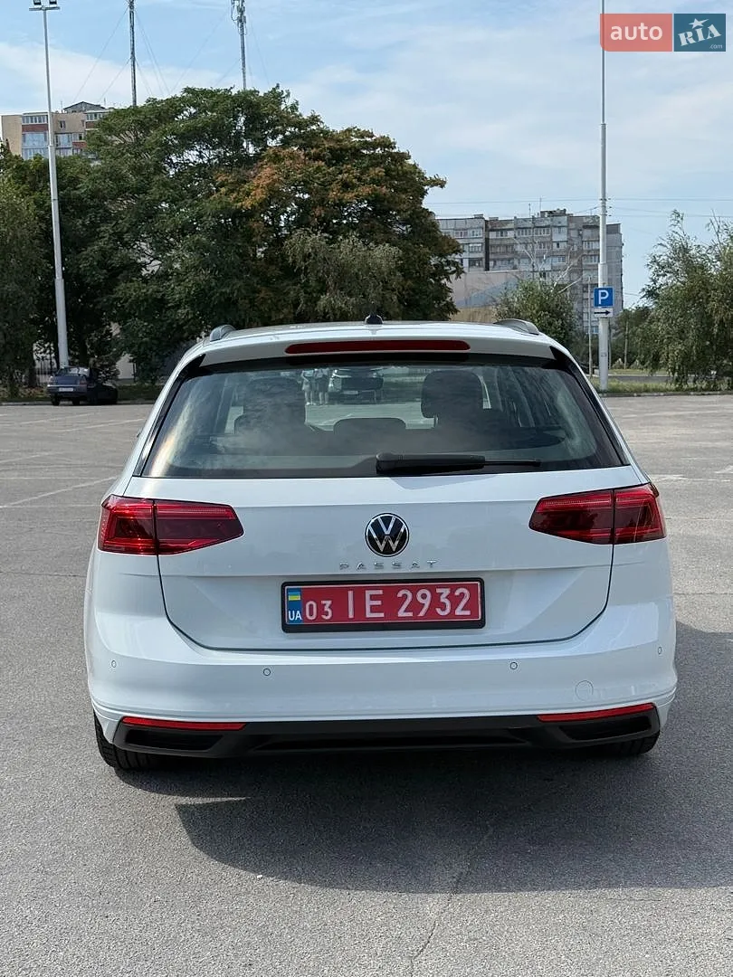 2023 Volkswagen Passat - мініатюра 5
