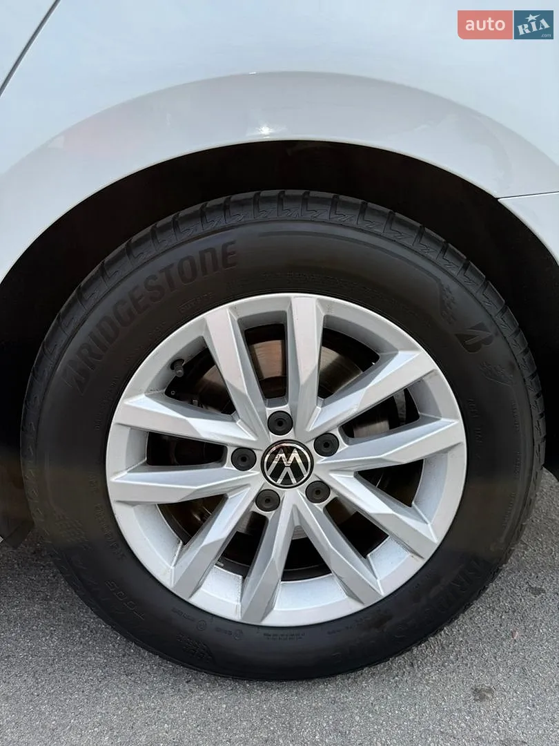 2023 Volkswagen Passat - мініатюра 24
