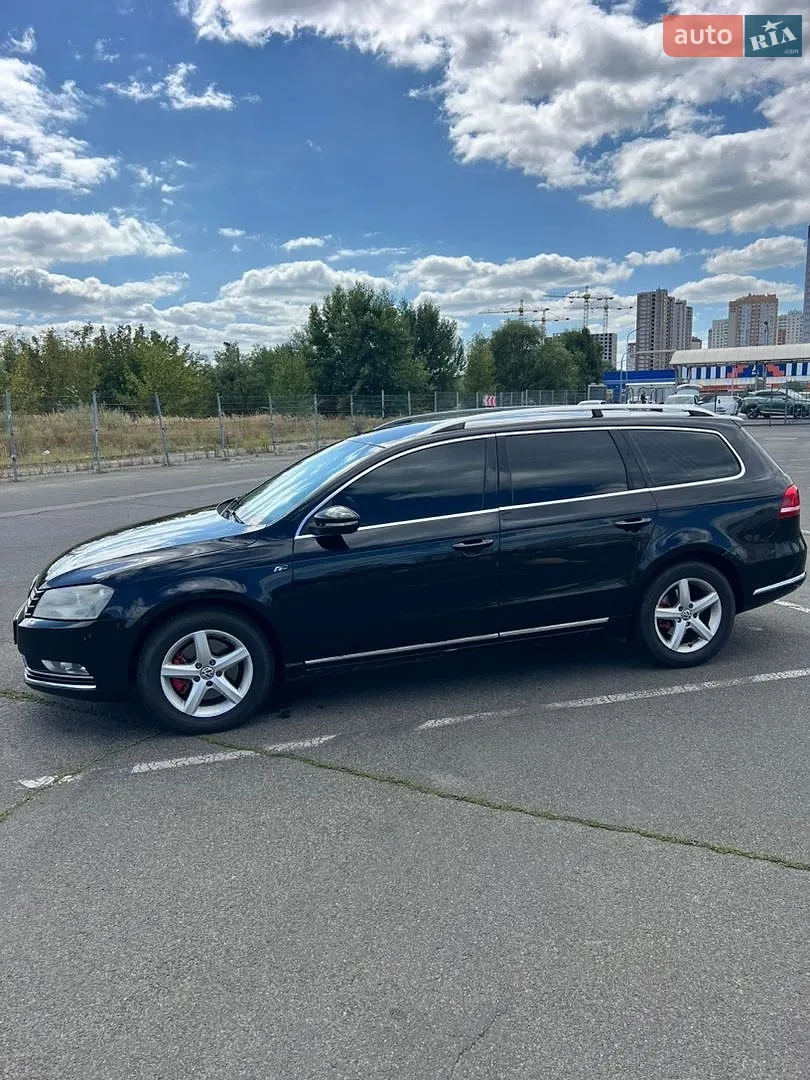 2011 Volkswagen Passat - мініатюра 3