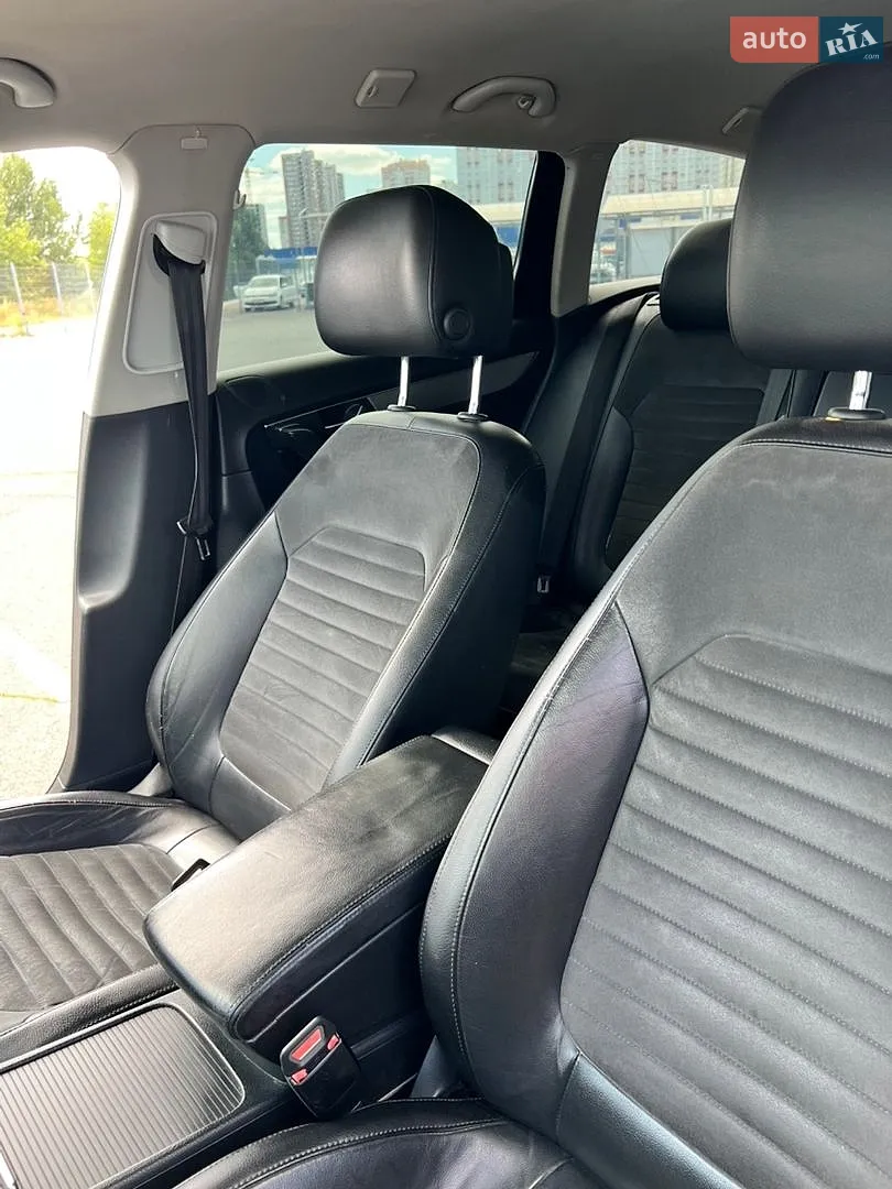 2011 Volkswagen Passat - мініатюра 10