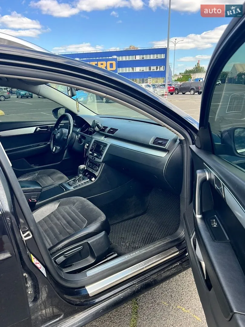 2011 Volkswagen Passat - мініатюра 8